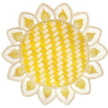 Load image into Gallery viewer, Handmade Iraca Palm Placemats – Eco-Friendly Natural Fiber Woven Table Decor, Sunny Star Design