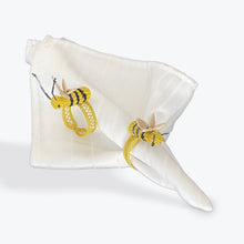 Load image into Gallery viewer, Iraca Palm Napkin Ring - Handmade Eco-Friendly Table Decor, Bee Design