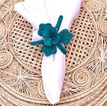Load image into Gallery viewer, Iraca Palm Napkin Ring - Handmade Eco-Friendly Table Decor, Orchid Design