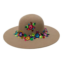 Load image into Gallery viewer, Embroidered Hat-Chincha