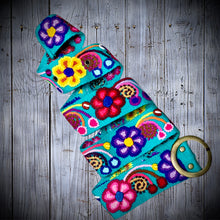 Load image into Gallery viewer, Hand Embroidered Peruvians Belts - Artisan Crafted & Unique Fashion Accessories