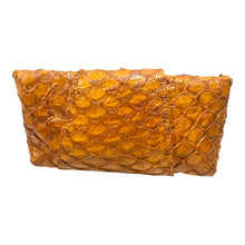 Load image into Gallery viewer, Sustainable Eco-Friendly
Handcrafted Pirarucu Fish Skin Clutch