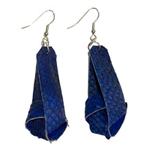 Load image into Gallery viewer, Genuine Mahi-Mahi  Fish Leather knot Earrings