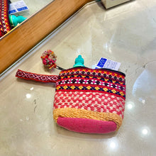 Load image into Gallery viewer, Mini Pouch-Pompon