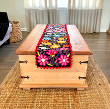 Load image into Gallery viewer, Embroidered Table Runner-Atik