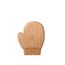 Load image into Gallery viewer, Cherry Hand-carved Winter Coaster Set