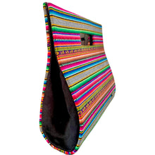 Load image into Gallery viewer, Handle Clutch Bag-Peruvian Manta Loom
